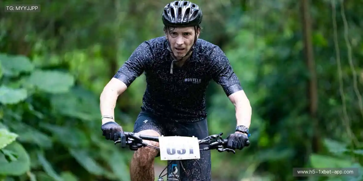 见证热血时刻，点燃你的运动激情！🔥⚽